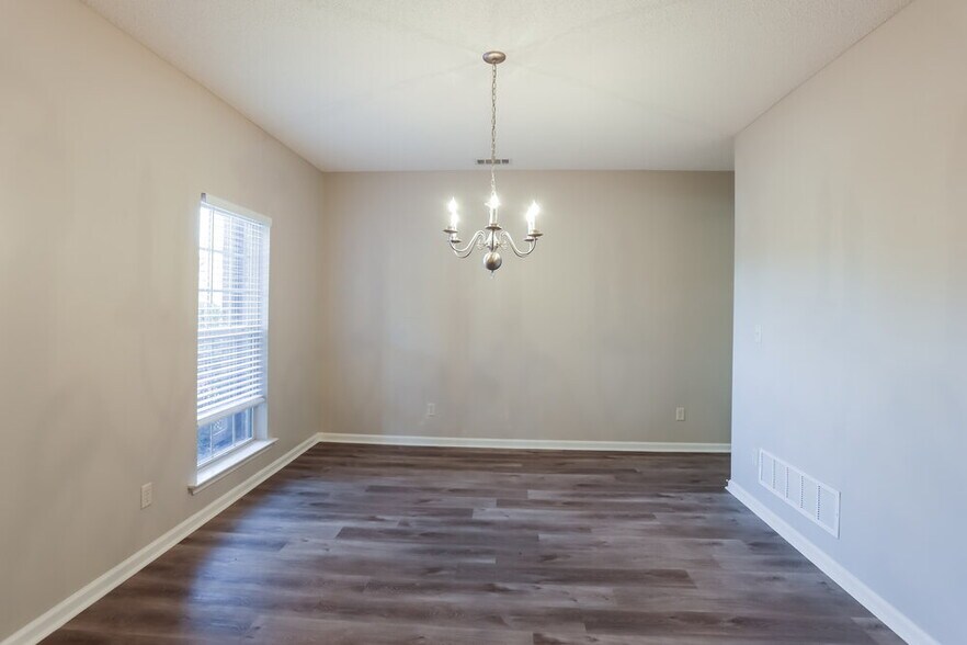 Building Photo - 7562 Kilday Cove