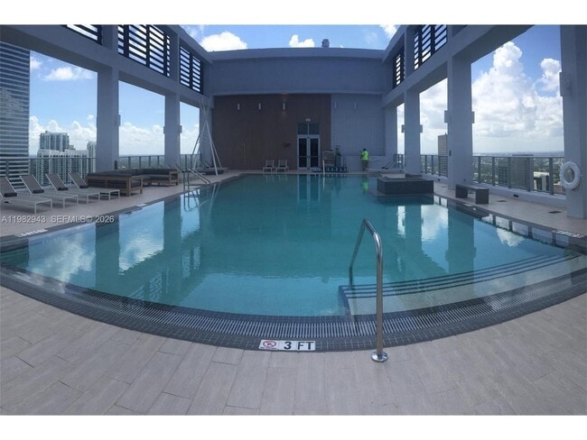 Building Photo - 151 SE 1st St