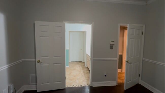 Building Photo - 408 Hidden Oaks Cir