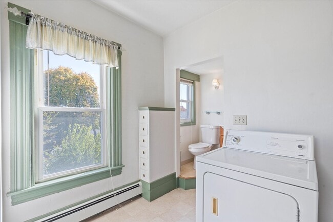 Building Photo - 74 Dartmouth St