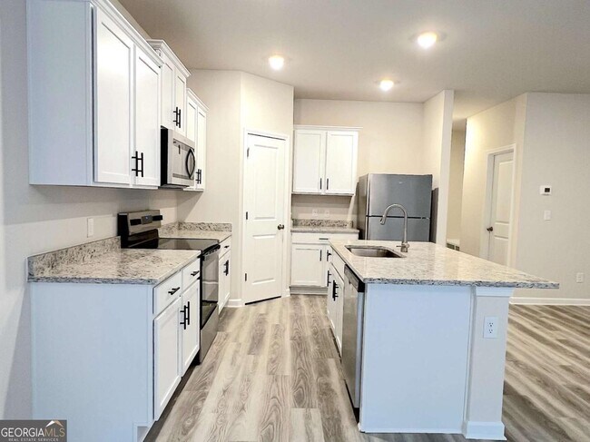 Building Photo - 4113 Oakwood Ter Ct