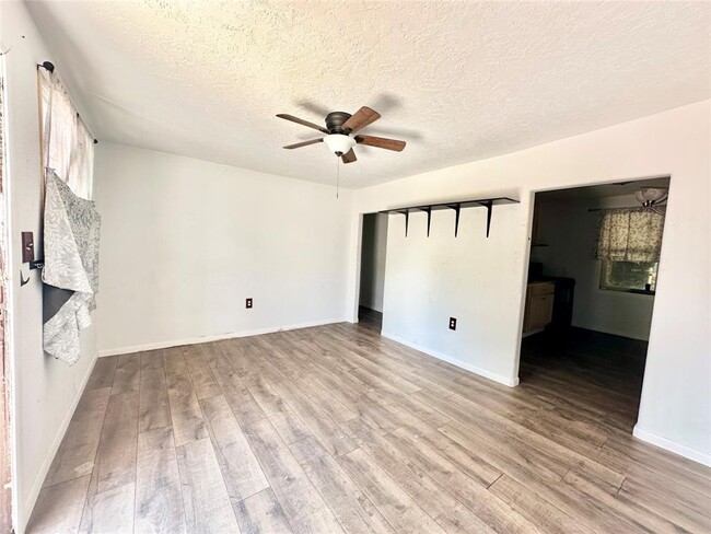 Building Photo - 8227 Garland St