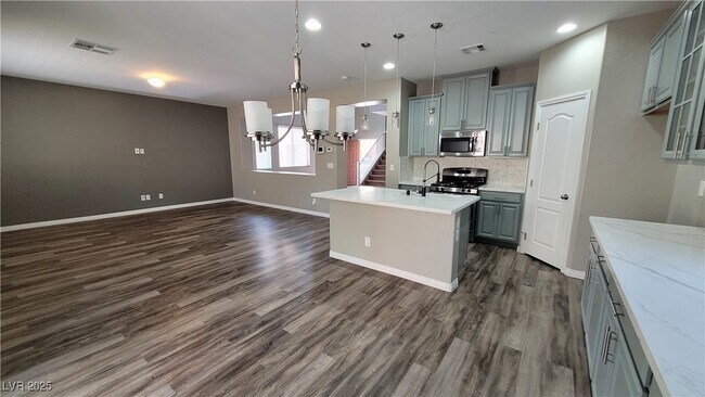 Building Photo - 7678 Flounder Bay Ave