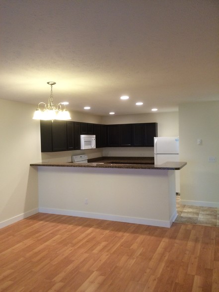 Kitchen with Snack Bar - Terrace Bluff Condominiums