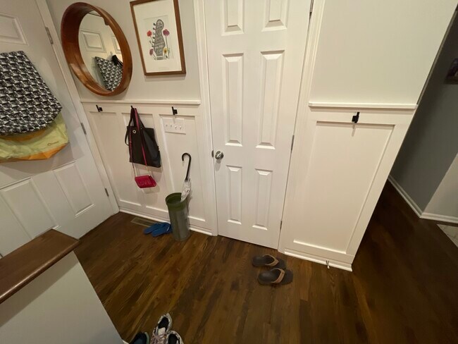 Building Photo - 7604 NW 76 Way