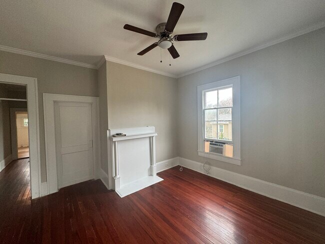 Building Photo - 363 Ebenezer Ave