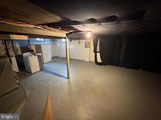 Building Photo - 211 Rhode Island Ave