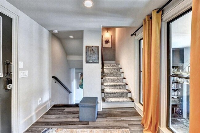 Building Photo - 2555 Brook Run