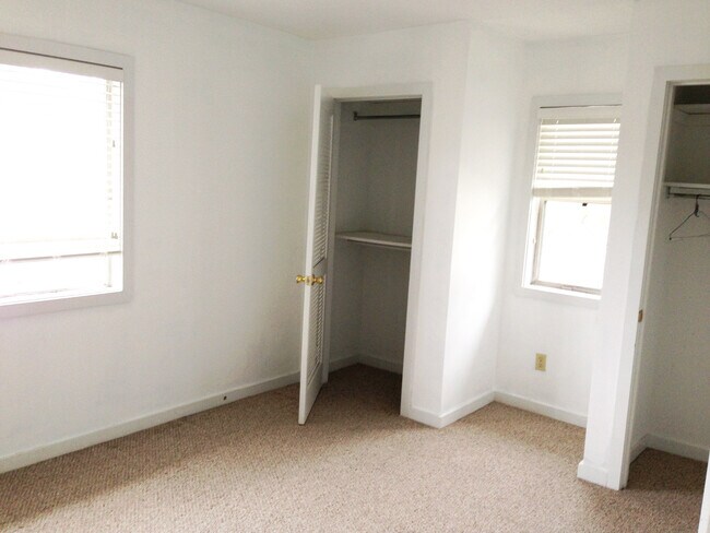Building Photo - 4528 Kimberly Way
