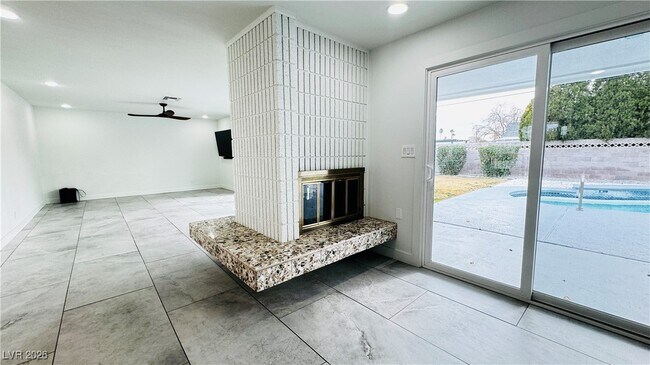 Building Photo - 2905 Mason Ave