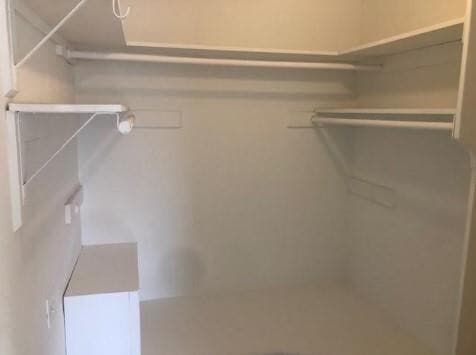 Building Photo - 3116 NE 42nd Ct