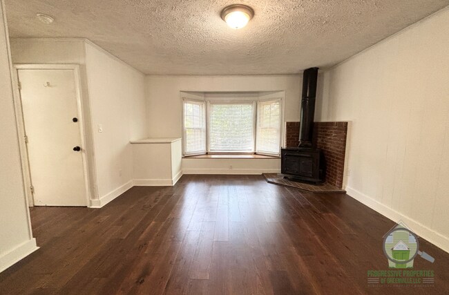 Building Photo - 109 Buist Ave