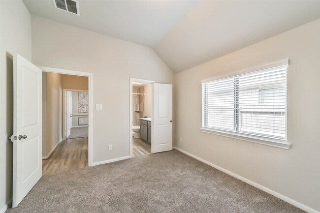 Building Photo - 4920 Arbor Crest Ln