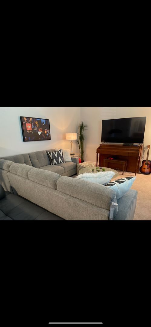 Building Photo - 3 Bedroom in South Spfd!