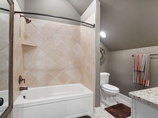 Building Photo - 3807 Harding Pl