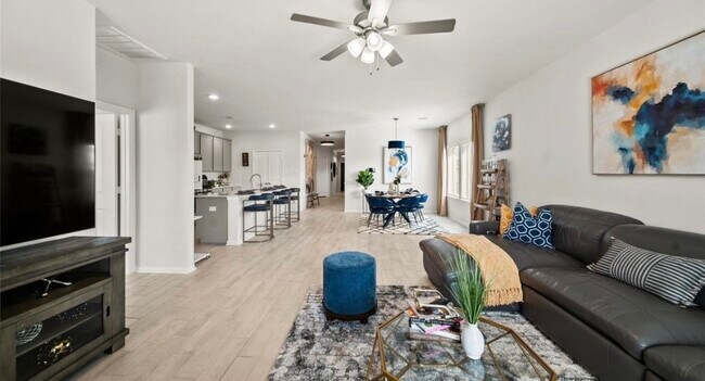 Building Photo - 1326 Ponderosa Pne Dr