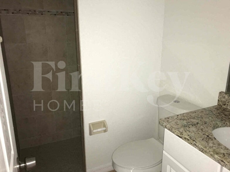 Building Photo - 11986 Booth Ave