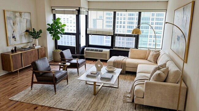 Building Photo - 30 E Huron St