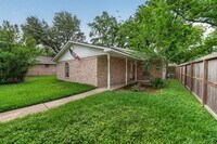 Building Photo - 418 Texas St