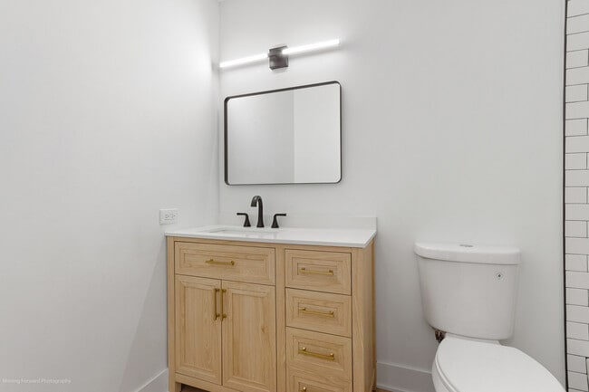 Building Photo - 372 Windsong Ct