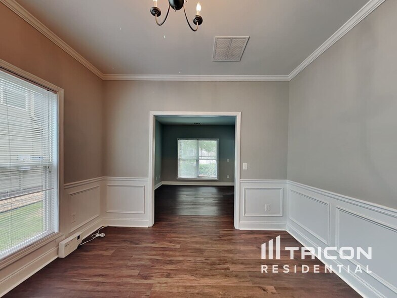 Building Photo - 1080 Arbor Grove Rd