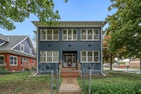 Building Photo - 3400 Elliot Ave