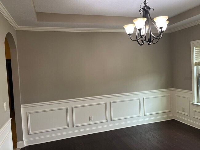 Building Photo - Located in Wrenwood Subdivision!!