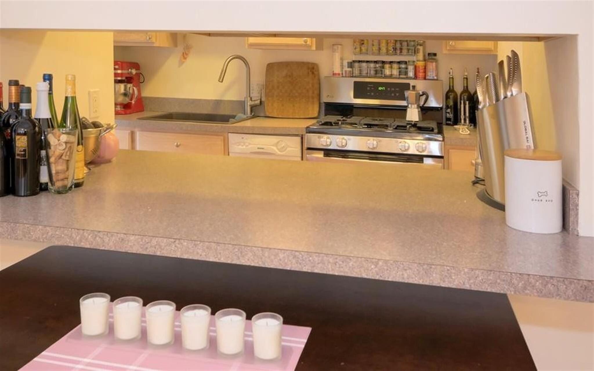 Building Photo - 56 Market St