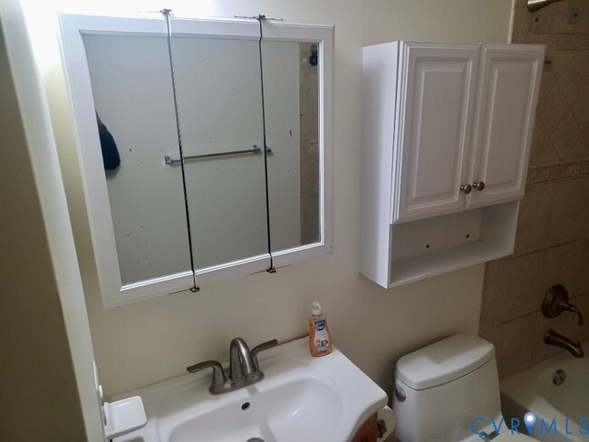 Building Photo - 13309 Nottingdale Dr