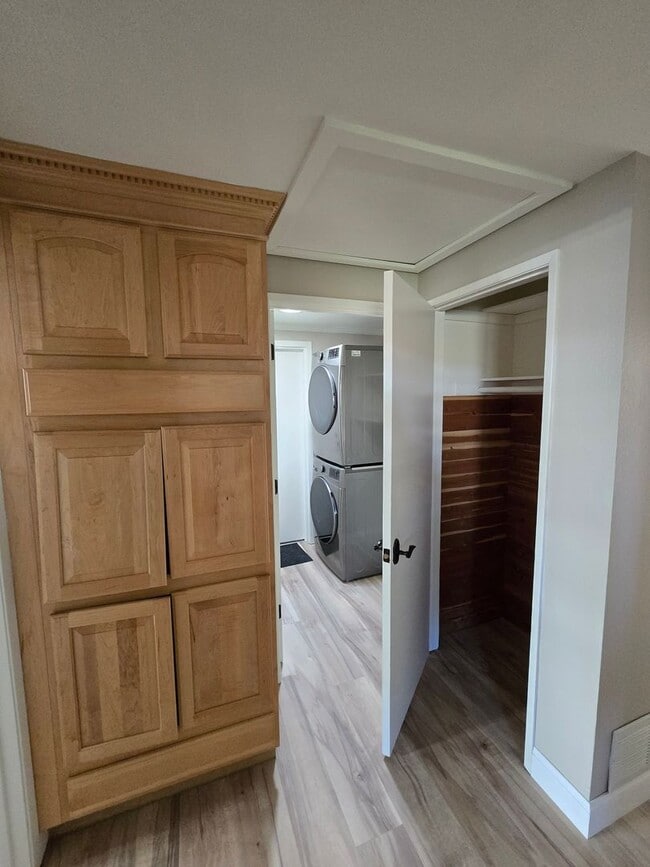 Building Photo - Beautiful spacious home in a lovely neighborhood near Cal Lu! RV Parking!