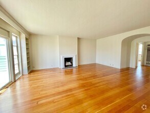 Building Photo - Bright and Airy 2 Bedroom Penthouse in the...