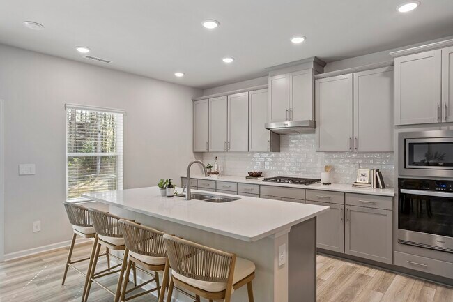 Building Photo - 1105 Umstead Grv Wy