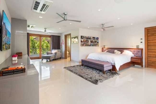 Building Photo - 222 Ka'alawai Place