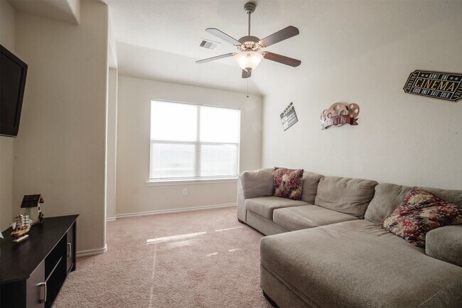 Building Photo - 8730 Sunny Gallop Dr