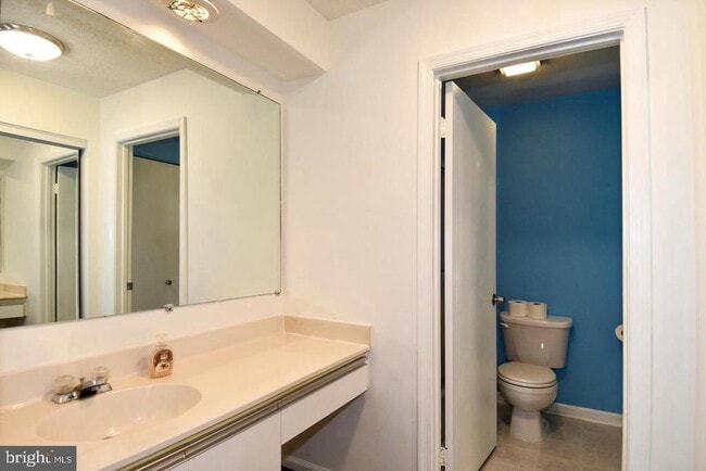 Building Photo - 3152 Covewood Ct