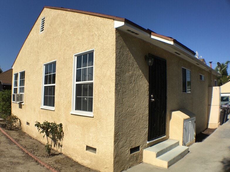 Building Photo - 2530 Termino Ave
