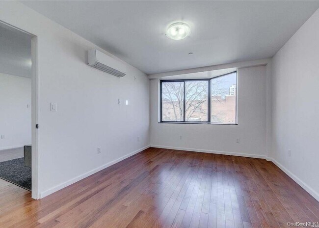 Building Photo - 136-46 41st Ave