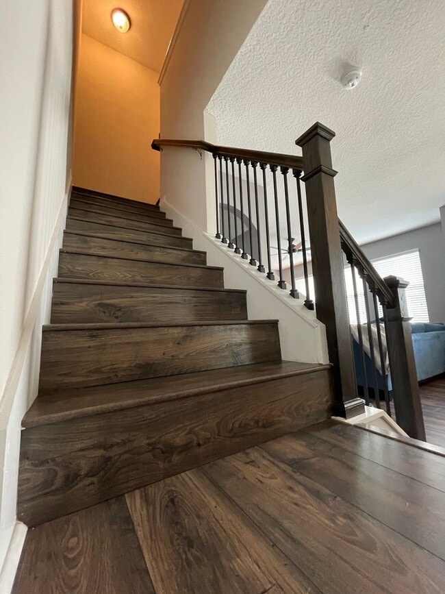 Building Photo - 3561 Brighton Park Cir
