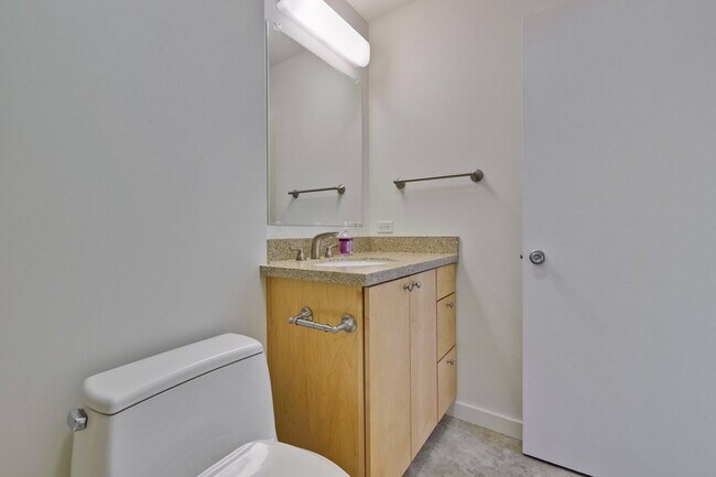 Building Photo - Single Story Townhome in Cherry Chase Neighborhood of Sunnyvale!
