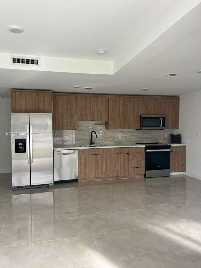 Building Photo - 14561 SW 261st Ter