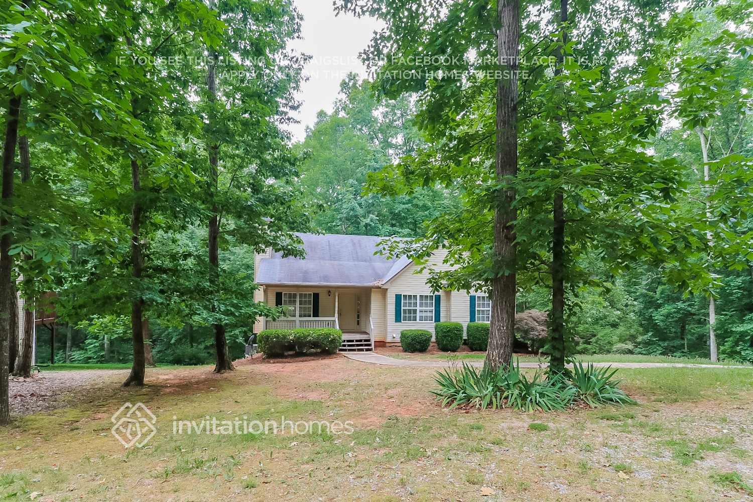 Building Photo - 5760 Tanglewood Dr