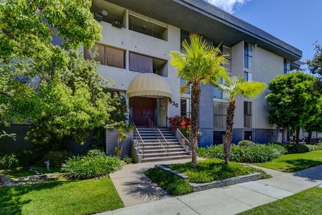 Building Photo - 930 N Louise St