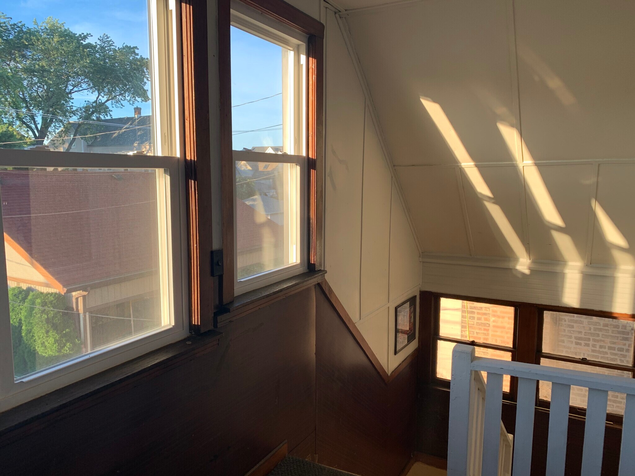 Back Porch - 4704 W Waveland Ave