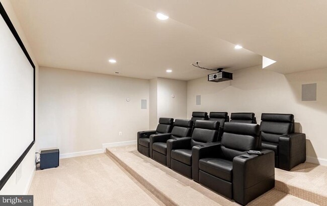 Building Photo - 6626 Ivy Hill Dr