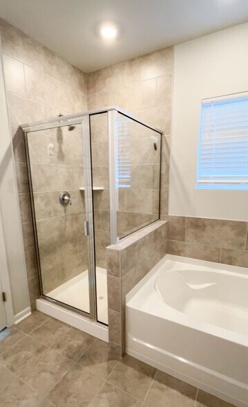 Building Photo - 8869 Baton Rouge Ave NW