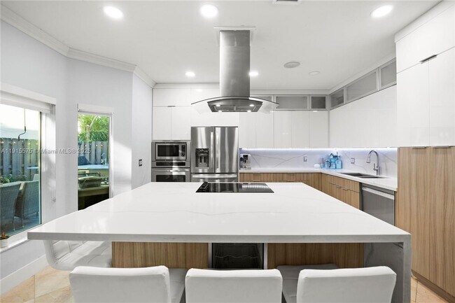 Building Photo - 11243 NW 58th Terrace