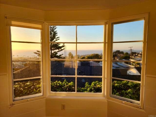 Building Photo - 4452 Orchard Ave