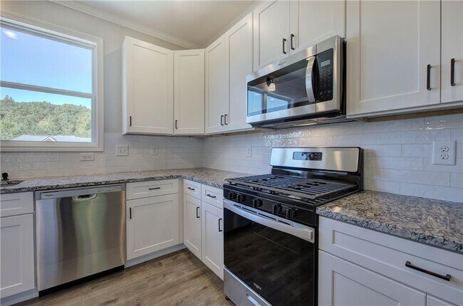 Building Photo - 309 Arbor Cir