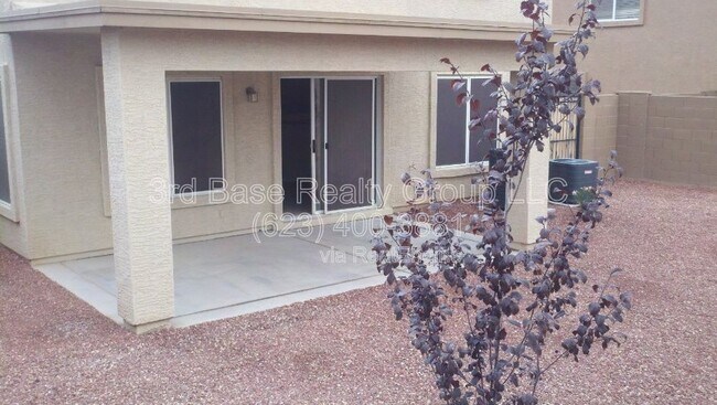 Building Photo - 22544 W Hadley St