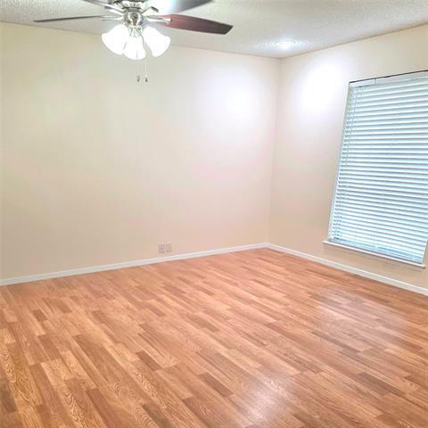 Building Photo - 11805 Leisure Dr